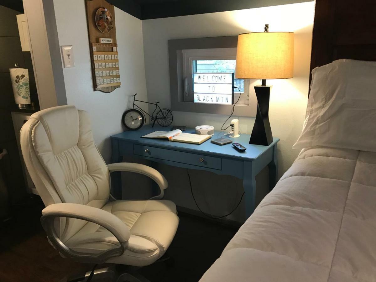 Ed & Rosie'S Place Hotel Black Mountain Bagian luar foto