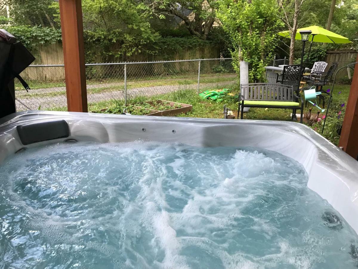 Ed & Rosie'S Place Hotel Black Mountain Bagian luar foto